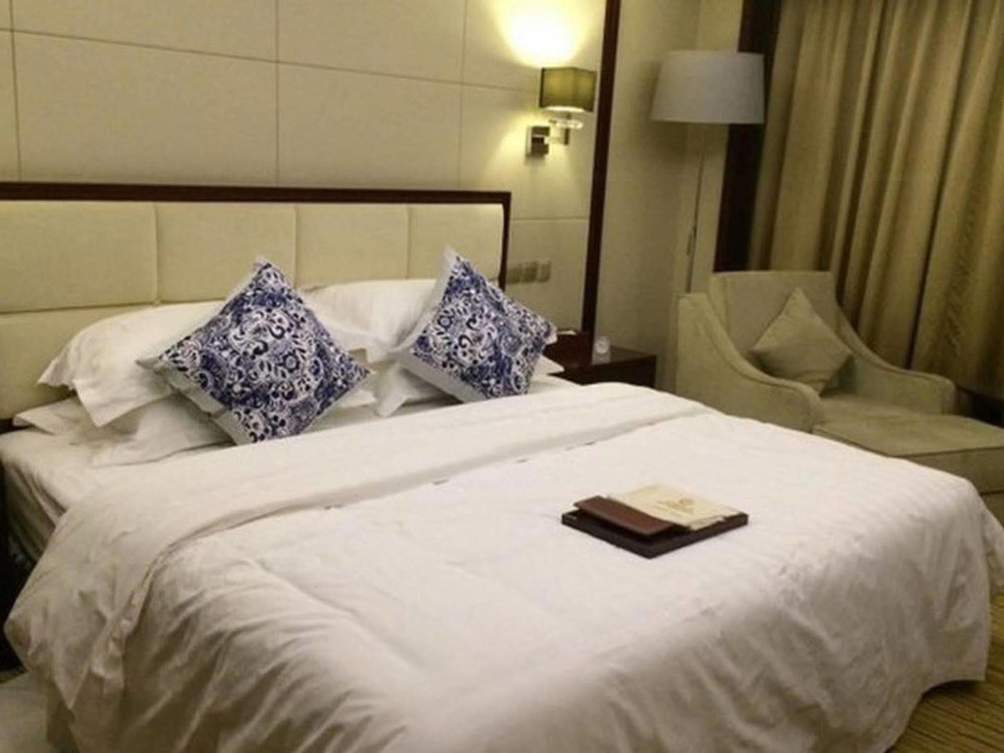 Beijing Guizhou Hotel Buitenkant foto