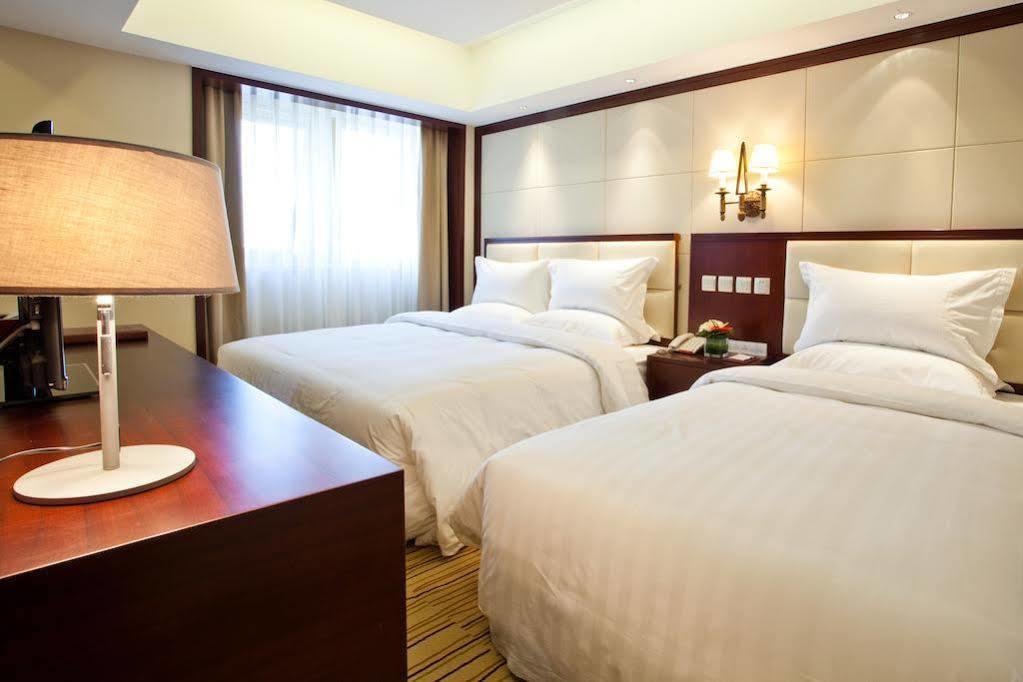 Beijing Guizhou Hotel Buitenkant foto